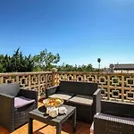 Holiday home Tolle Ferienvilla Barraca Mit Privatem Pool By Interhome